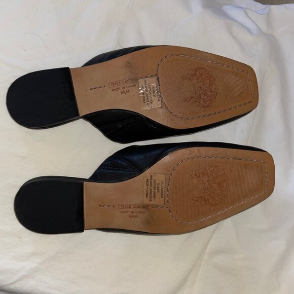 EUC Vince Camuto "Larsina" black leather slides, Size 6.5M - Picture 3 of 4